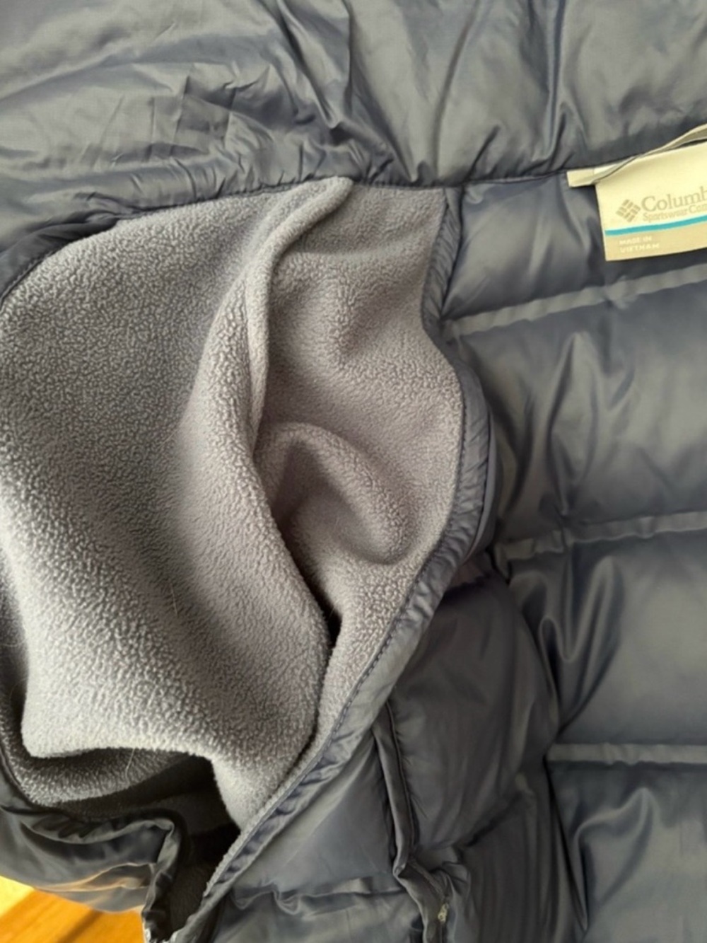 Columbia womens down hooded jacket with fleece sleeves - Picture 5 of 7